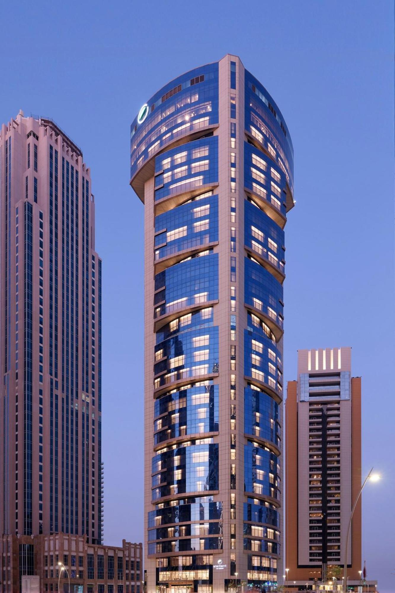Element By Westin West Bay Doha Hotel Eksteriør billede The hotel in 2014